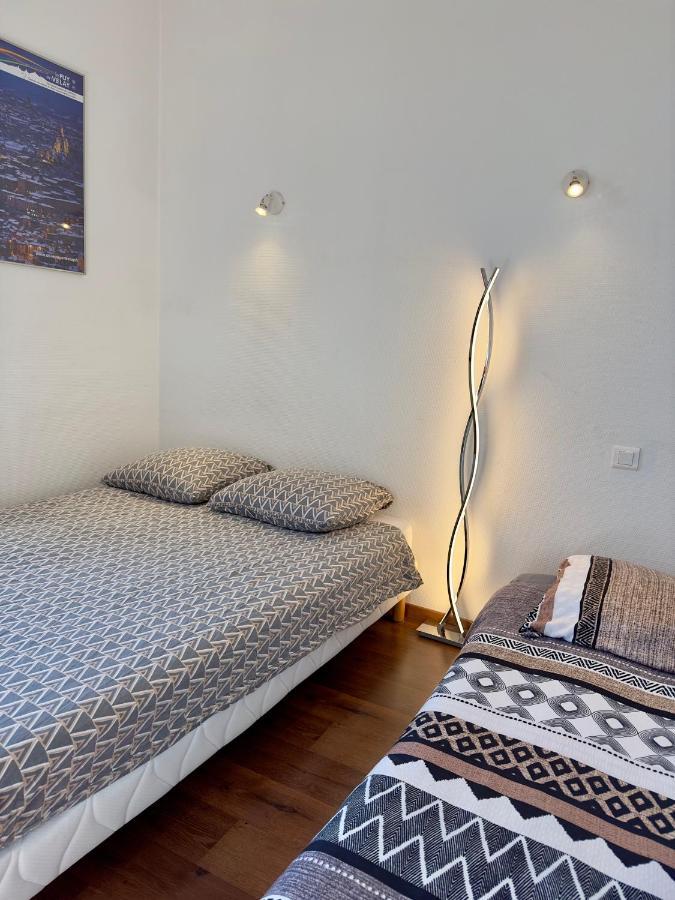 Petit Nid Cosy Au Coeur Du Puy 1 A 5 Personnes Appartement Le Puy-en-Velay Buitenkant foto